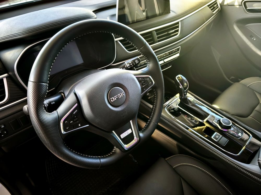 La gama de SUV cuenta con atributos demandados por el mercado: caja automática tipo CVT, opción secuencial y un paquete de prestaciones orientadas a confort y usabilidad cotidiana. 