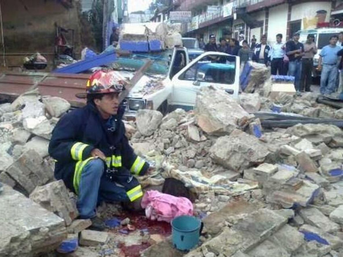 Ascienden a 39 los muertos por un fuerte terremoto en Guatemala