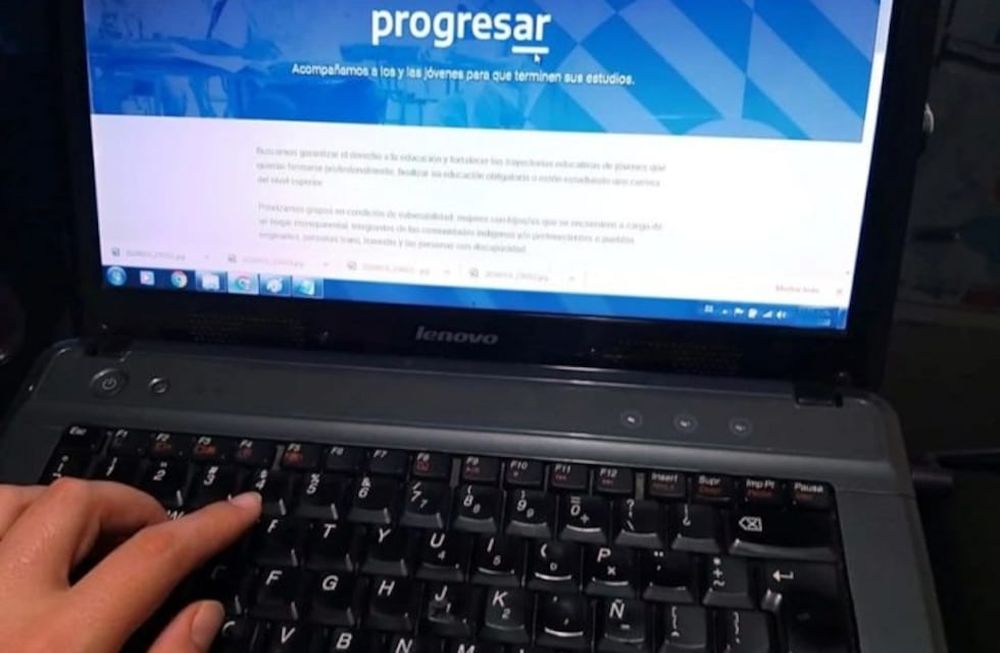 La inscripción está abierta desde el 15 de diciembre de este año, y hasta el 31 de enero de 2022 a través del sitio web: www.argentina.gob.ar/educacion/progresar.