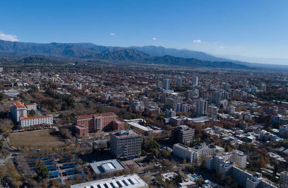 Se realizará una consulta pública sobre el proyecto de remodelación urbanística de las calles Hipólito Yrigoyen/Brasil