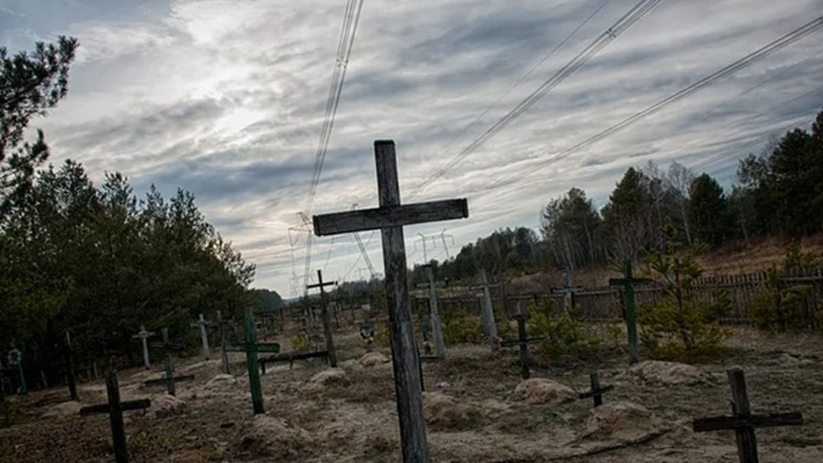 A 40 años de Chernóbil: los cementerios que nadie abandonó