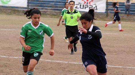 Fútbol femenino: los candidatos a quedarse con el Apertura comienzan a despegarse