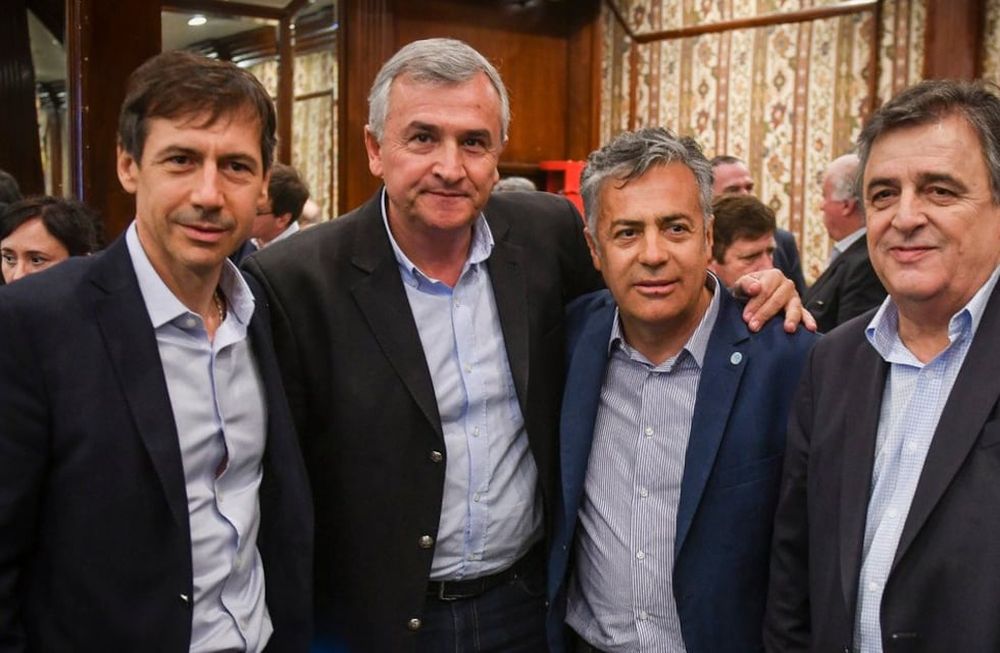 De la foto, sólo Naidenoff (izquierda) no vendrá a la fiesta. Morales se espera confirmación, Cornejo será de los anfitriones y ahora se suma Negri (derecha).