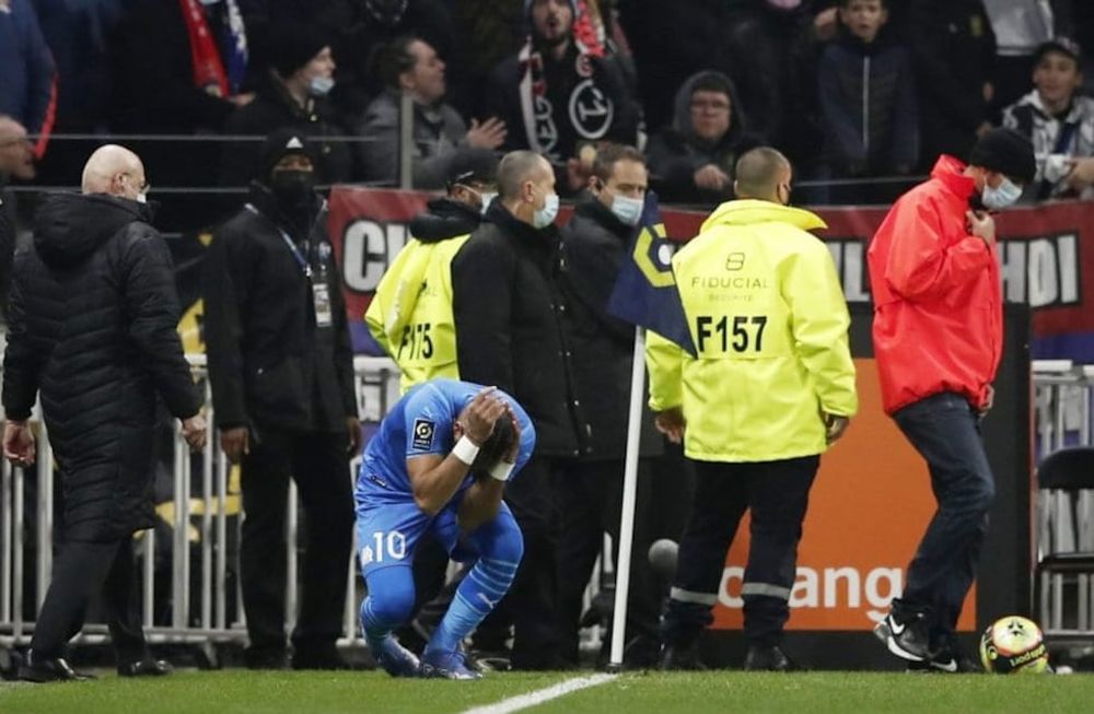 La violencia en el fútbol de Francia no para. Partido suspendido entre Lyon vs. Marsella. / Gentileza.