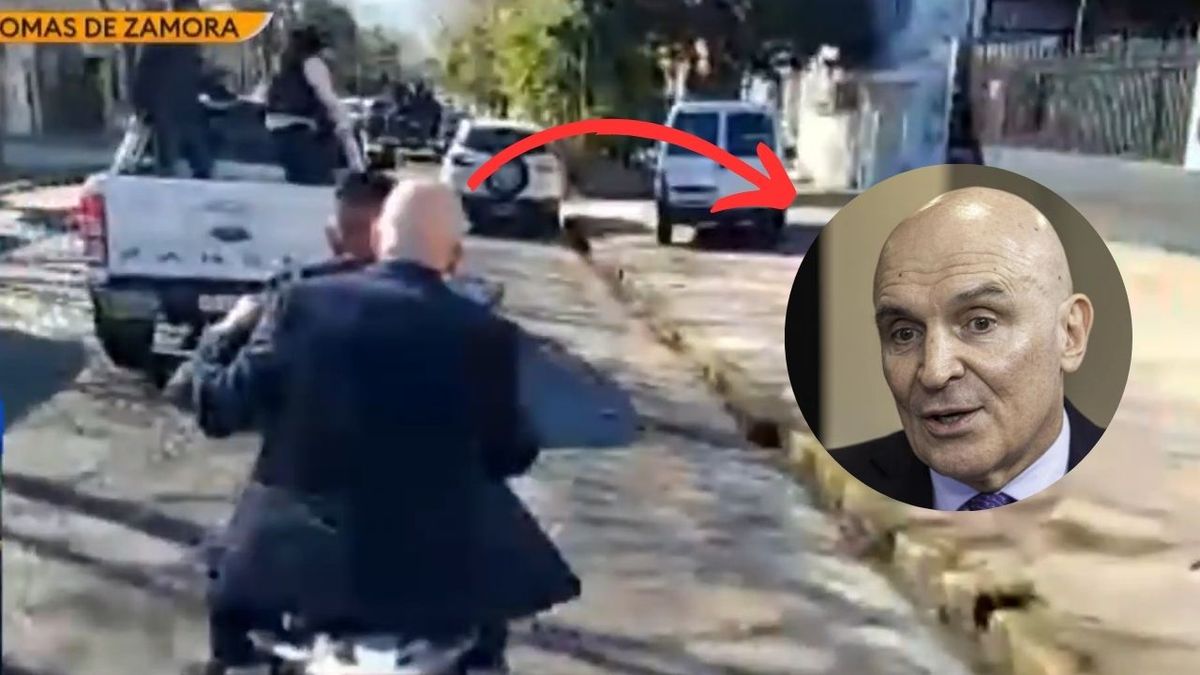 José Luis Espert se escapó en moto tras el ataque a la caravana de Milei en Lomas de Zamora