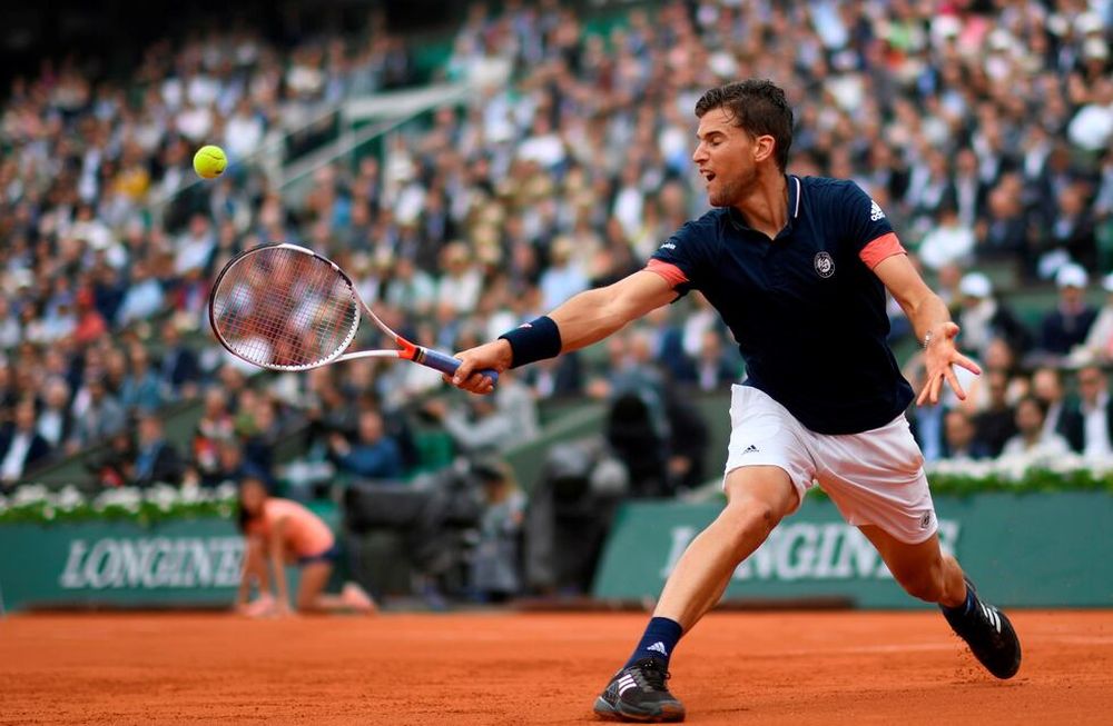 Thiem borró a Zverev y es el primer semifinalista en Roland Garros