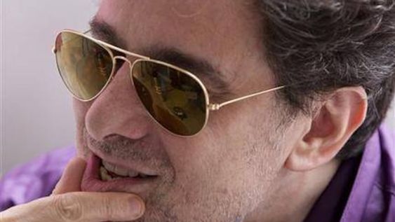 Andrés Calamaro a fondo: charla con un salmón