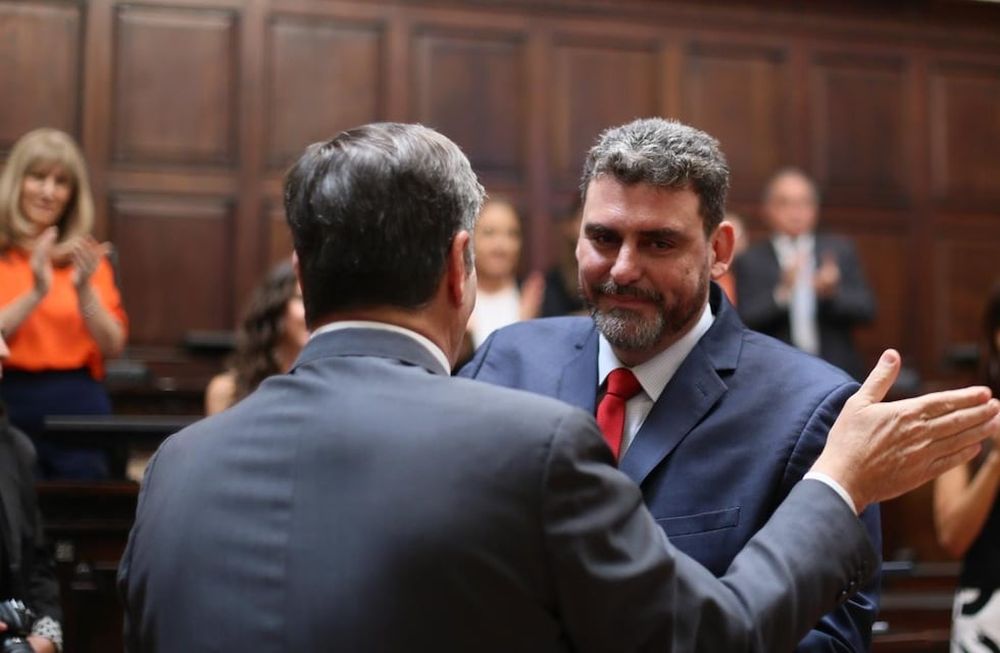 Martín Kerchner pasó de liderar el Interbloque Cambia Mendoza a ser el presidente provisional de la Cámara Alta. Foto: Prensa UCR