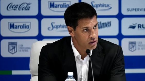 “Vélez tiene un proyecto a largo plazo que nos beneficia, resaltó el flamante DT del Fortín, Sebastián Domínguez. (@ElFortindeVelez)