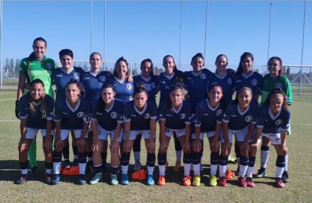 Independiente Rivadavia punteras de la LMF