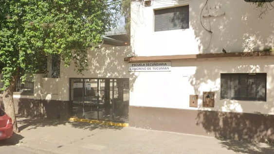 Tensión en Tucumán: un alumno llevó un arma a la escuela y disparó dentro del aula