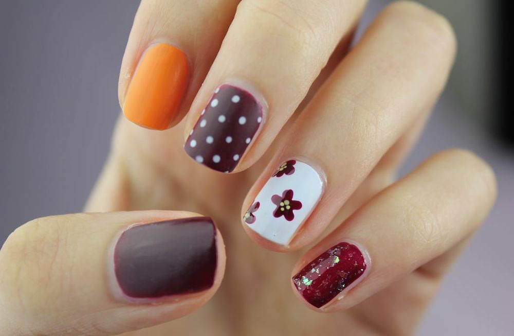 En 5 pasos: cómo cuidar tus manos para que luzcan más jóvenes