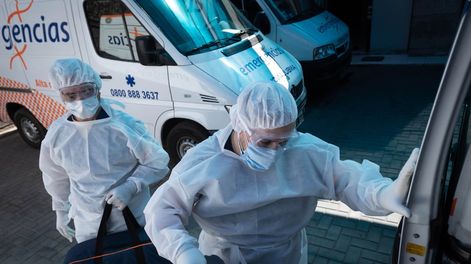 Los Andes | En riesgo. Personal de ambas compañías trabaja a pleno con la intención de satisfacer las necesidades actuales. El sistema de llamadas está colapsado por la alta demanda. Foto: Ignacio Blanco / Los Andes