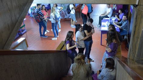 Política en la universidad: ámbito donde coexisten la ideología política y sus tensiones