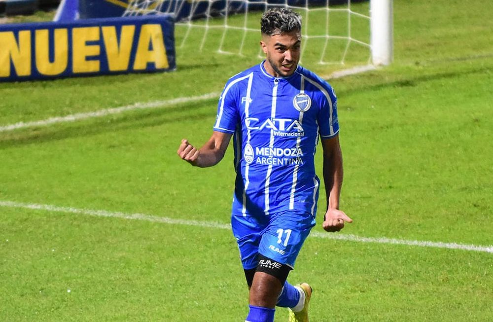 Martín Ojeda es el goleador del Tomba en la presente Liga Profesional: lleva tres en este torneo (2 a River y 1 a Defensa y Justicia) y ya convirtió nueve tantos en el bodeguero. Foto: Mariana Villa / Los Andes.