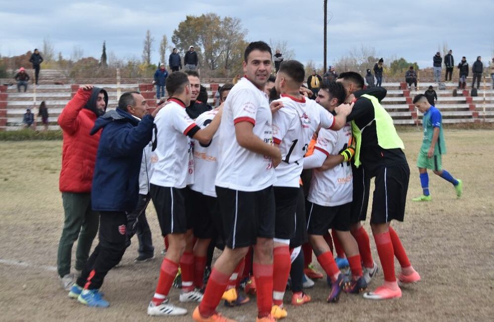 Liga Mendocina: Los dueños del ascenso son Gutiérrez y Algarrobal