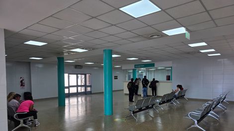 Los Andes | Turnos completos y gente aguardando desde 2 horas antes: así fue el primer día Hospital de Luján