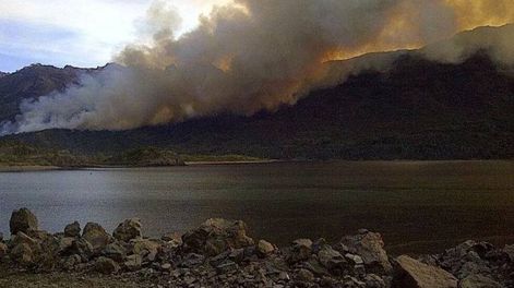 Incendio en el Parque Nacional Los Alerces. (archivo)