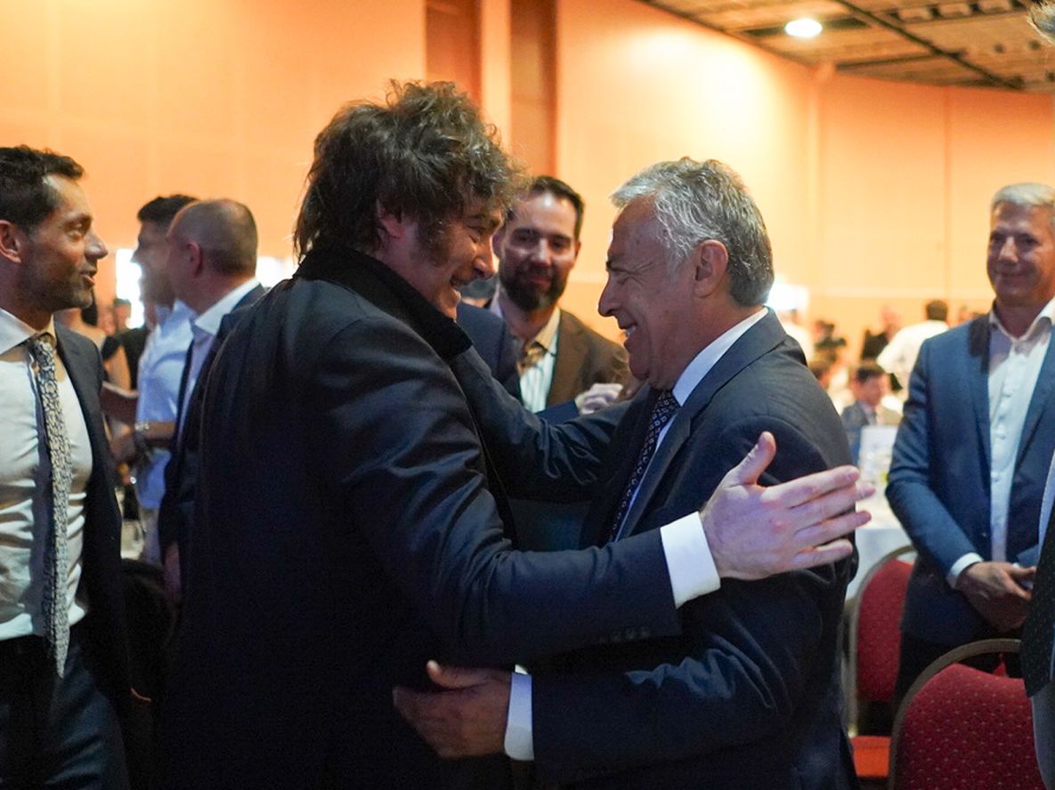 Javier Milei y Alfredo Caputo. Foto: Gobierno de Mendoza