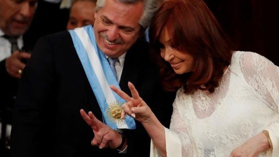 La dupla integrada por Alberto y Cristina Fernández reinstaló una creencia constitutiva del sentido común en la política argentina: sólo el peronismo puede y sabe gobernar al país. (AP/Archivo)