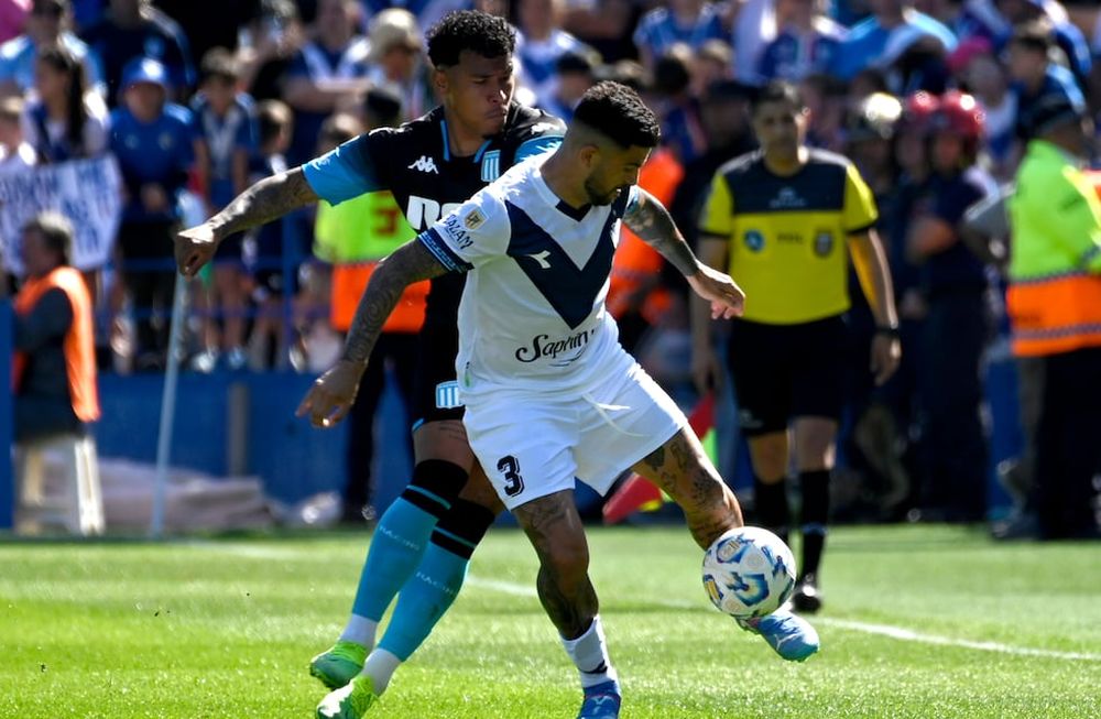 Vélez en su partido ante Racing. (Fotobaires).