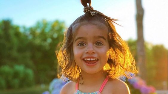 Donna, la hija de Rulo Schijman y Gabriela Sari que la rompe en las redes