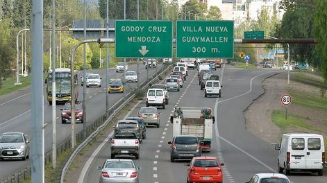 Los Andes | El gobierno nacional privatizará rutas nacionales, incluidas las de Mendoza. Foto: Los Andes