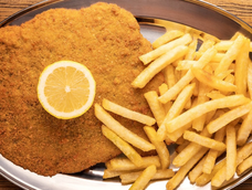 los cocineros coinciden: las milanesas quedan mas crocantes con 2 huevos, 100 gramos de pan rallado y 2 cucharadas de mostaza