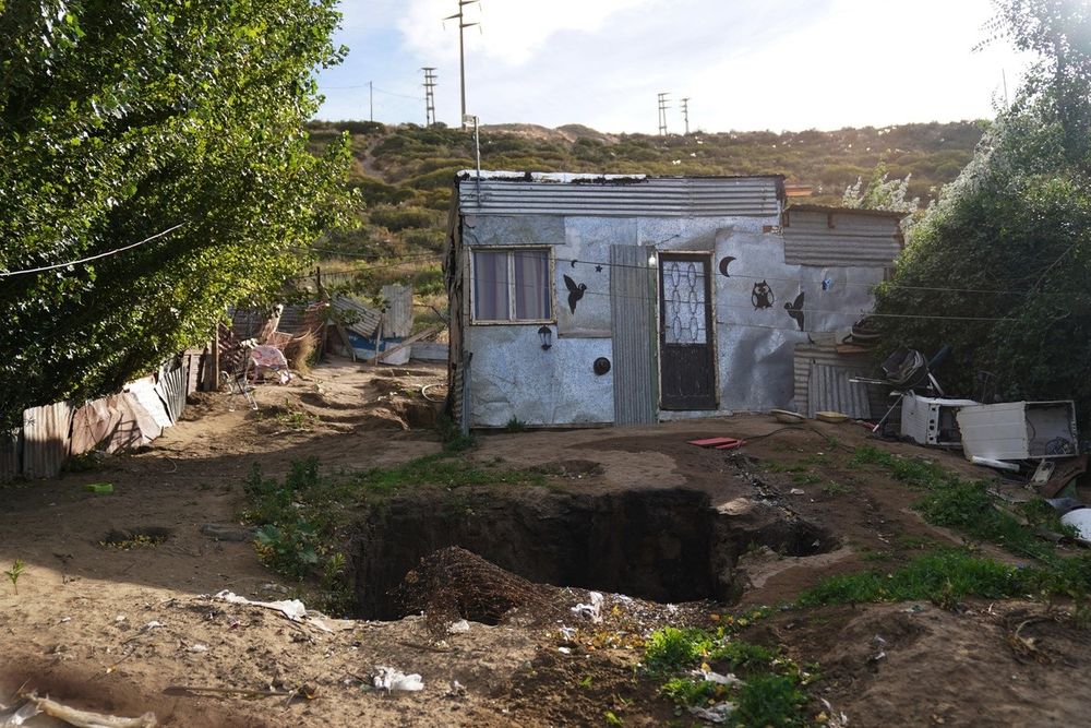 La casa de la madre biológica de Ángel López