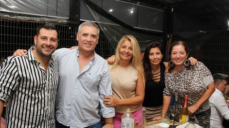 Marcelo David Airoldi, Raúl Fernández, Gabriela Álvarez, Cecilia Yañez y María Eugenia Álvarez.