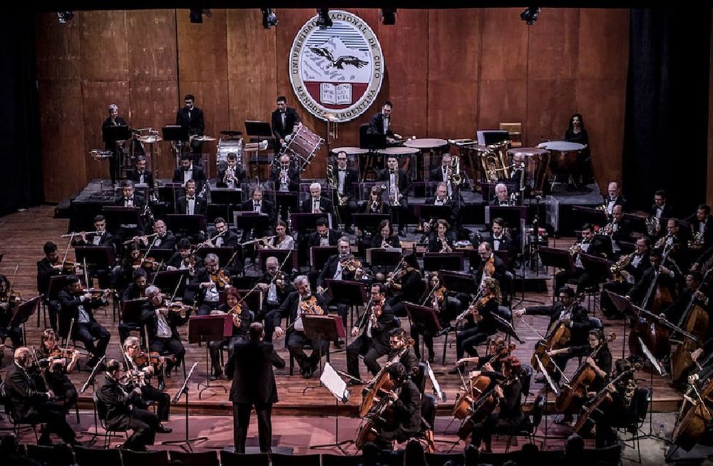 La Orquesta Sinfónica cumple un año más de vida