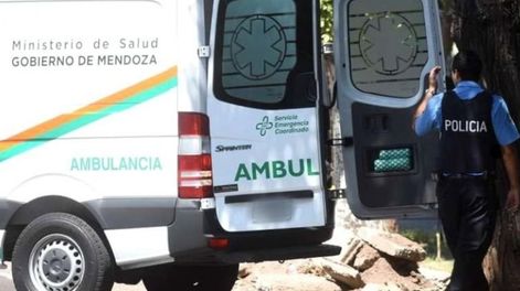 Enzo Ortega (22) y Celeste Villablanca (20) quedaron internados en grave estado en el Hospital Schestakow, de San Rafael. Imagen ilustrativa.