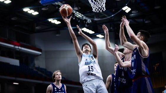Argentina le ganó a Serbia por 87-81 y terminó en el quinto puesto en el Mundial Sub 19. / Gentileza: Prensa CAB.