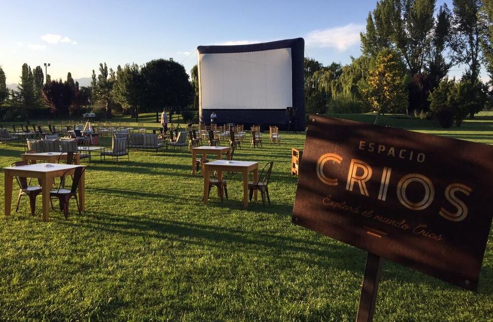 Una exitosa edición de “Vino el Cine”, en Susana Balbo Wines