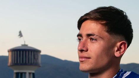 Los Andes | La nueva camiseta titular de Godoy Cruz 2025. / Gentileza.