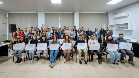 Las becas están dirigidas a estudiantes de Ingeniería Civil en San Juan.