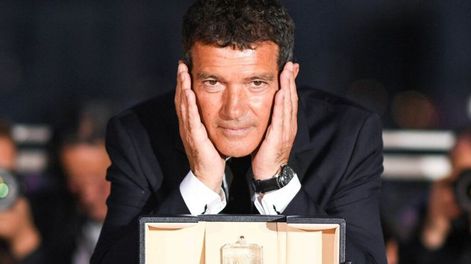 Antonio Banderas es medio plátano - Por Rosa Montero