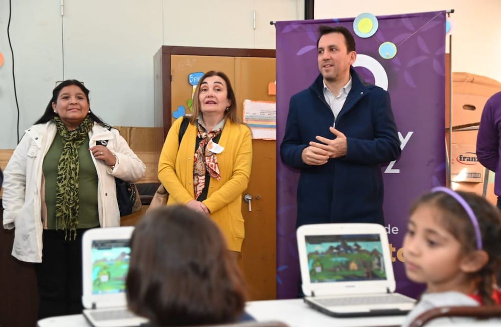 Más de 400 niñas y niños se han sumado al programa que enseña educación vial con juegos y charlas didácticas