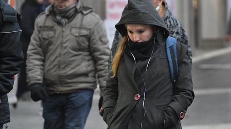 El frío se seguirá sintiendo con intensidad en Mendoza. Foto: Orlando Pelichotti / Los Andes