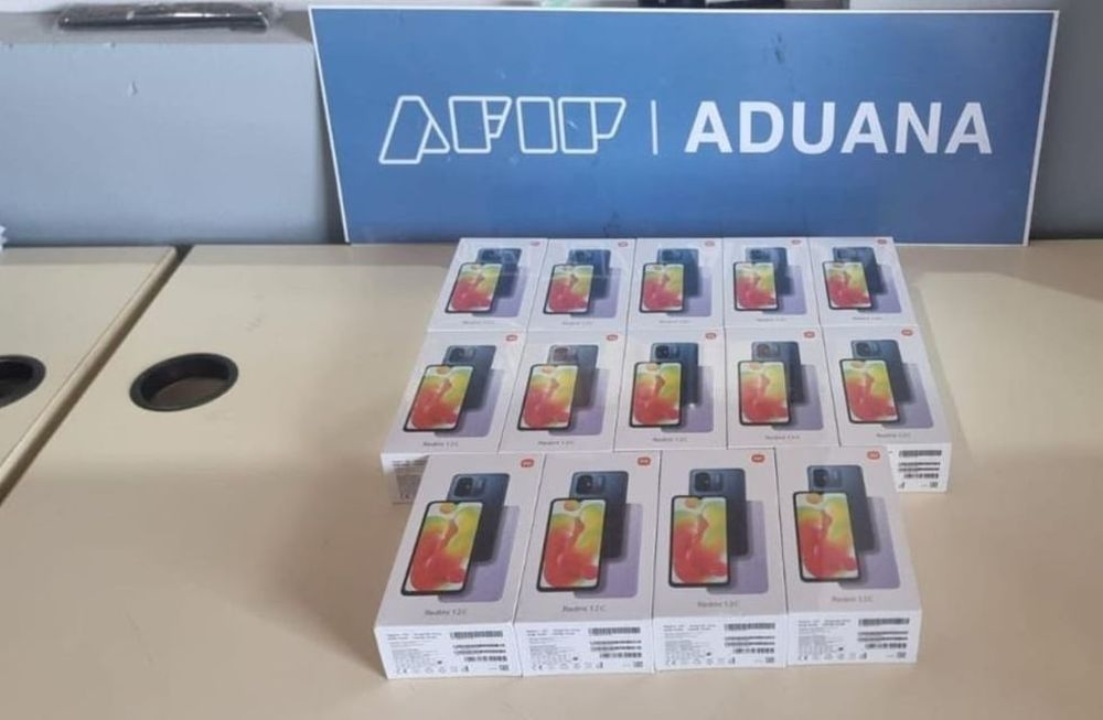 La AFIP rematará 300 teléfonos celulares desde $70.000 en una subasta virtual: cómo participar. | Foto: AFIP