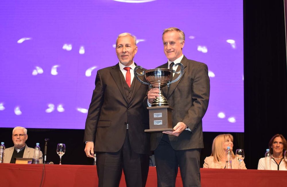 Construyendo el futuro educativo: los objetivos de la Gestión 2024-2028 de la Universidad Maza