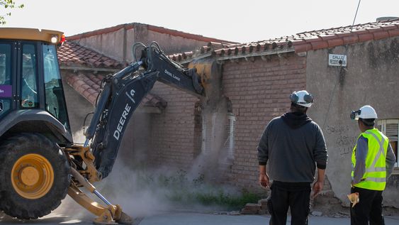 La Ley Antiaguantaderos crea un mecanismo para intervenir inmuebles abandonados y devolver esos espacios a la comunidad.
