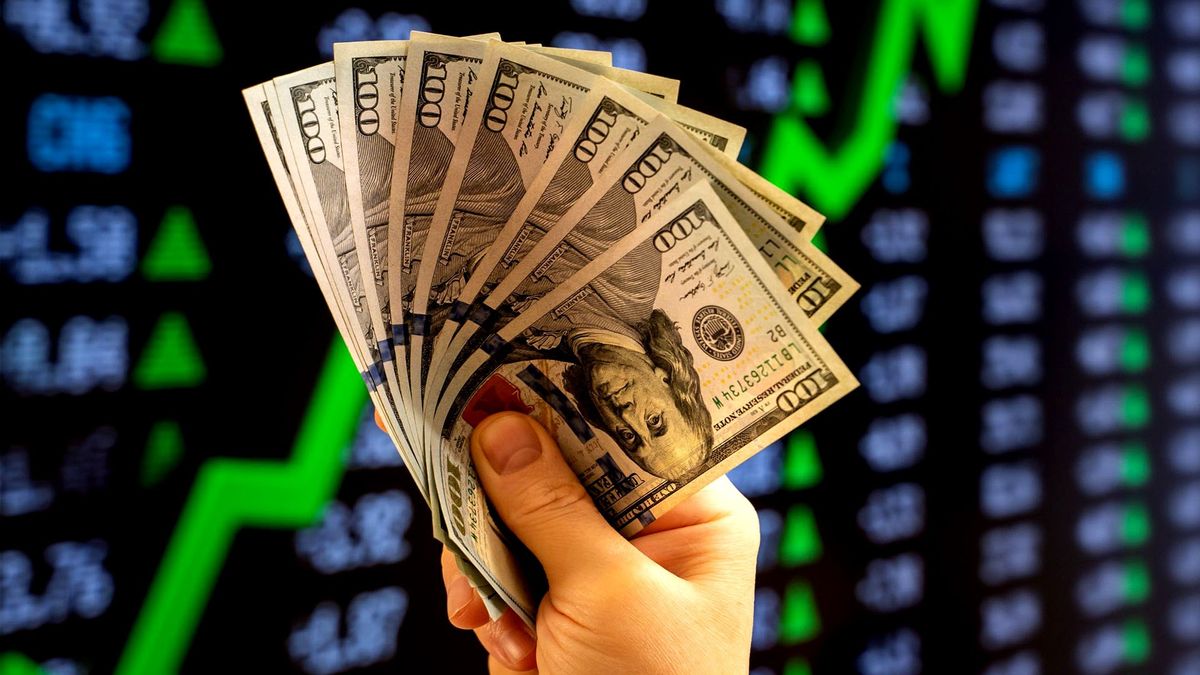 El dólar subió $50 y cerró la semana al alza, pese a la intervención del Tesoro de EE.UU.