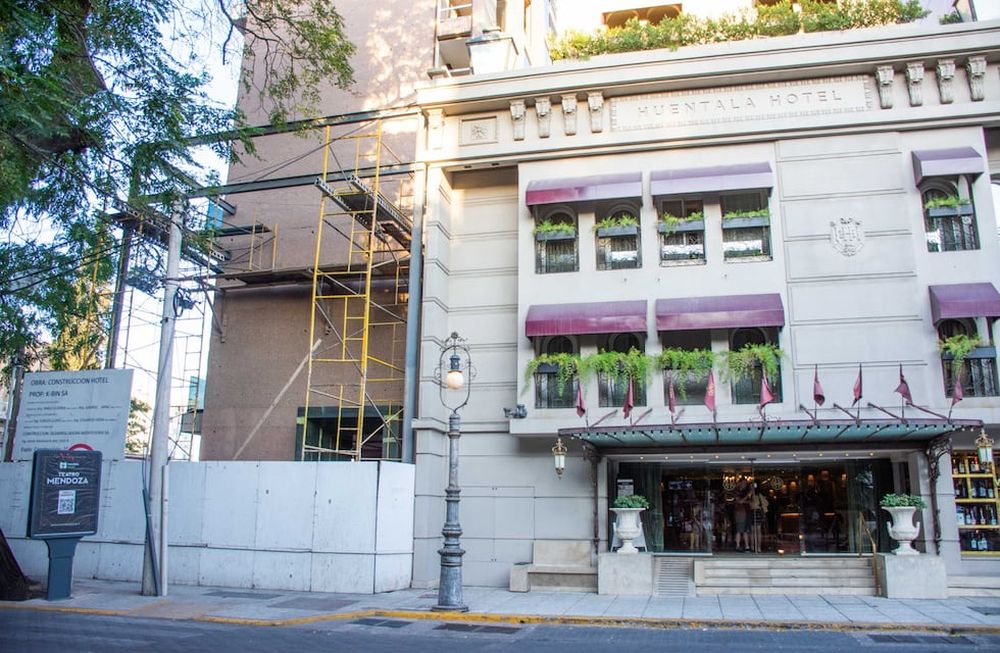 Entre las inversiones que se realizarán en la provincia este año se encuentra el polo hotelero del grupo Huentala, con tres hoteles conectados: el Sheraton, el Huentala y el hotel-bodega del Hilton. Foto: Mariana Villa / Los Andes