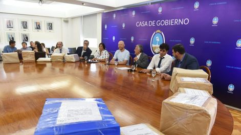 Las ofertas fueron conocidas en el acto de apertura de sobres para la obra millonaria en el Acceso Sur.