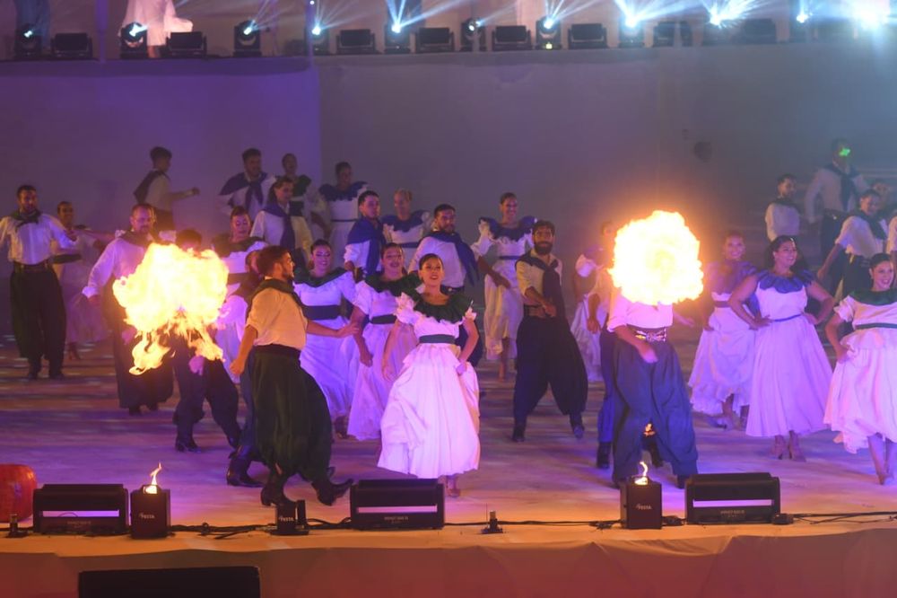Uno de los cuadros del espectáculo “90 Cosechas de una misma cepa” en la Fiesta Nacional de la Vendimia.