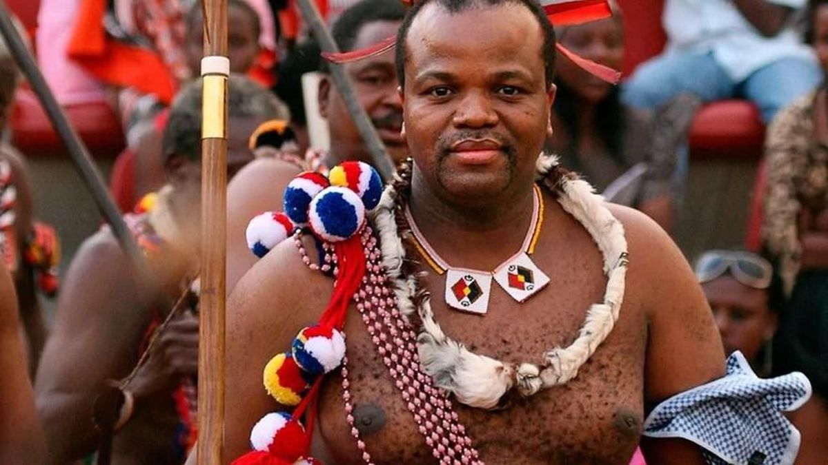 Rey Mswati III en la cumbre de la ONU en Sevilla