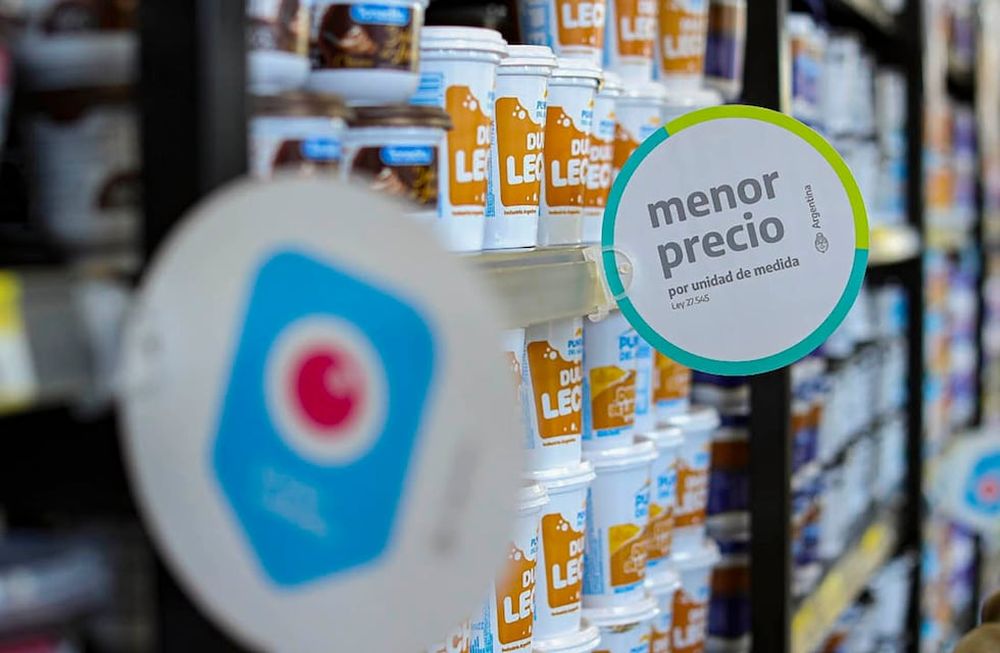 El secretario de Comercio Interior, Roberto Feletti, adelantó que el programa de canasta tendrá un piso en torno a los  1.350 productos. (Telam)