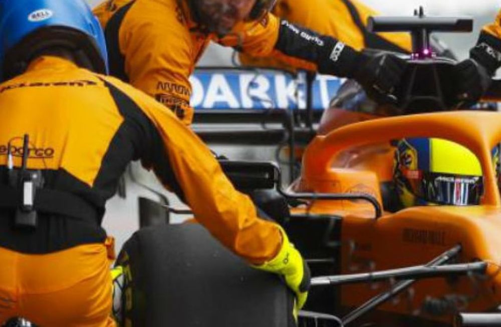 McLaren aisló a su personal