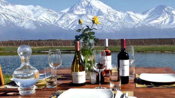 Comer en la bodega Domaine Bousquet: el plan para las vacaciones